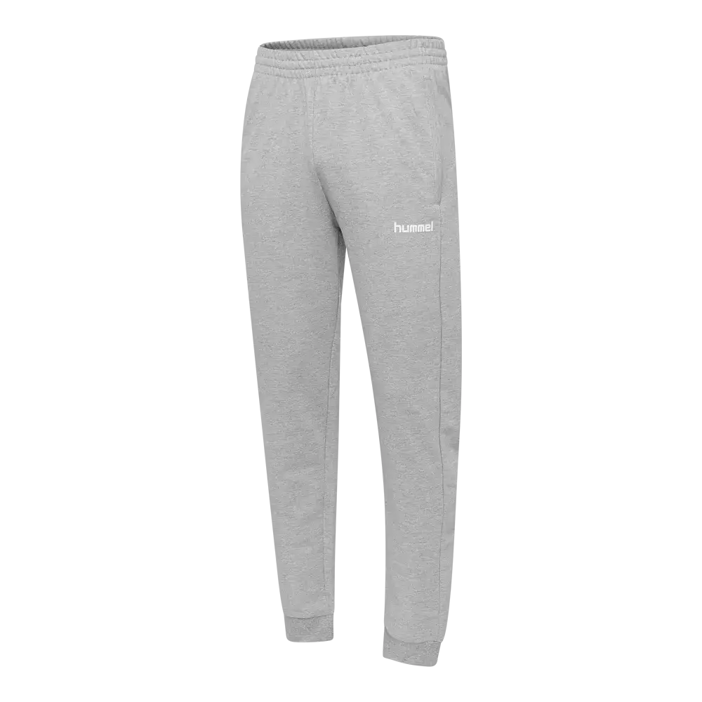 Lysegrå joggingbukser i blød bomuldsmiks med elastisk talje og ribmanchetter ved anklerne. Bukserne har et smalt, tapered fit med sidelommer og diskret Hummel-logo på låret. Syningerne giver et sporty udtryk, mens det enkle design gør dem velegnede til både træning og afslappet hverdagsbrug. Materialet ser komfortabelt og strækbart ud, egnet til bevægelse og afslapning.