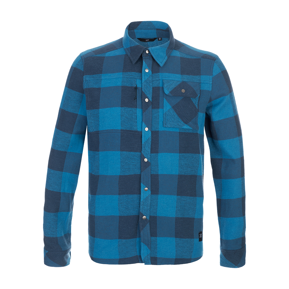 En ternet skjorte i blå nuancer, fremstillet i blødt flannelstof. Skjorten har en klassisk skjortekrave, trykknapper ned foran og en brystlomme med klap og trykknap. De store, kontrasterende tern giver et robust, samtidig afslappet udtryk, der passer godt til hverdag og udendørsbrug. Langærmet snit og varmende materiale gør den ideel til efterår og vinter som et komfortabelt lag under jakken.