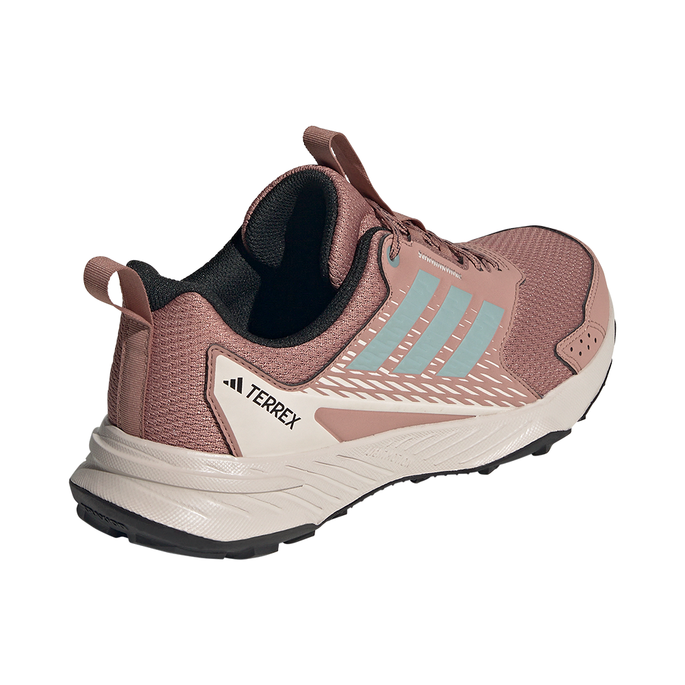 adidas-w-terrex-tracefinder-2-JI4290-dame-outdoor-sko-44400-rosa-d.png