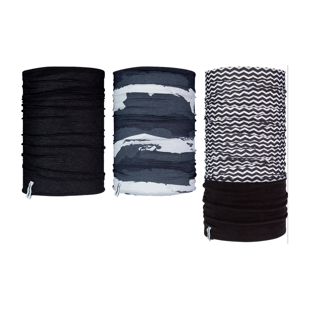 På billedet ses tre multifunktionelle tube-halstørklæder i neutrale sort-hvide nuancer. Til venstre er et ensfarvet sort tube, i midten et mørkegråt med lysere, kamouflageinspirerede striber, og til højre et zigzag-mønster med sort fleece i bunden. De elastiske tubes kan bruges som halsrør, pandebånd eller ansigtsdække ved udendørs aktiviteter og sport, og giver både varme og vindbeskyttelse.