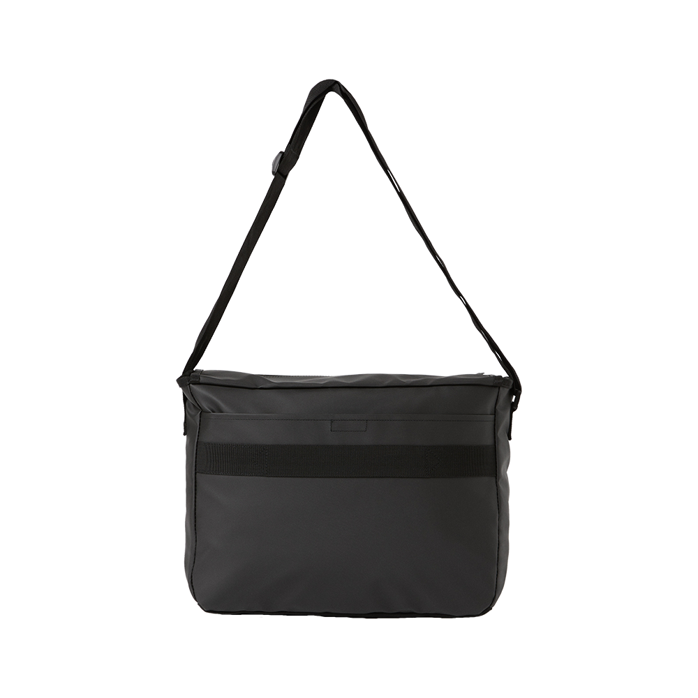 bjoern-borg-duffle-messenger-bag-10002508-bk001-taske-44625-sort-b.png