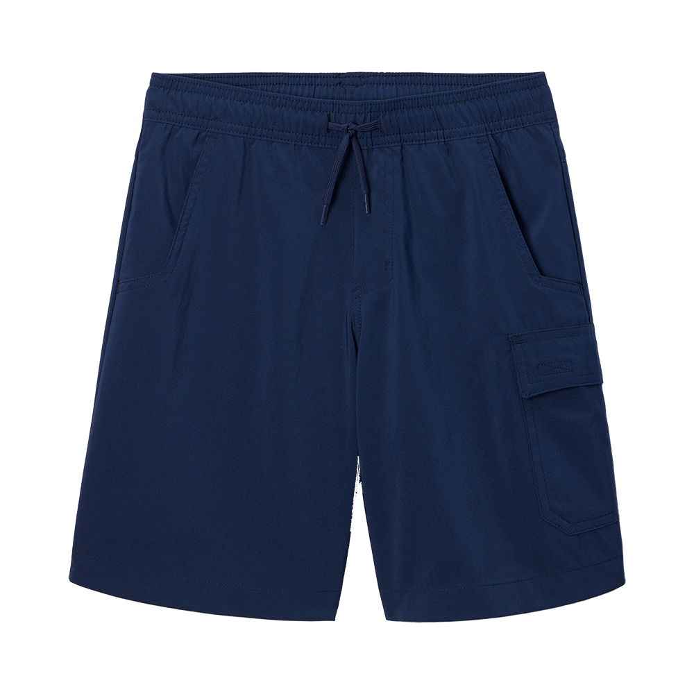 Et par marineblå shorts med elastisk talje og justerbar snor. Shortsene har skrå sidelommer og en ekstra cargo-lomme på højre side med klap, hvilket giver praktisk opbevaring. Materialet ser let og åndbart ud, med enkel sømdetaljering og en casual, alsidig pasform. Perfekte til afslappede dage, sport eller strandture. Nem at kombinere med t-shirts eller sandaler.