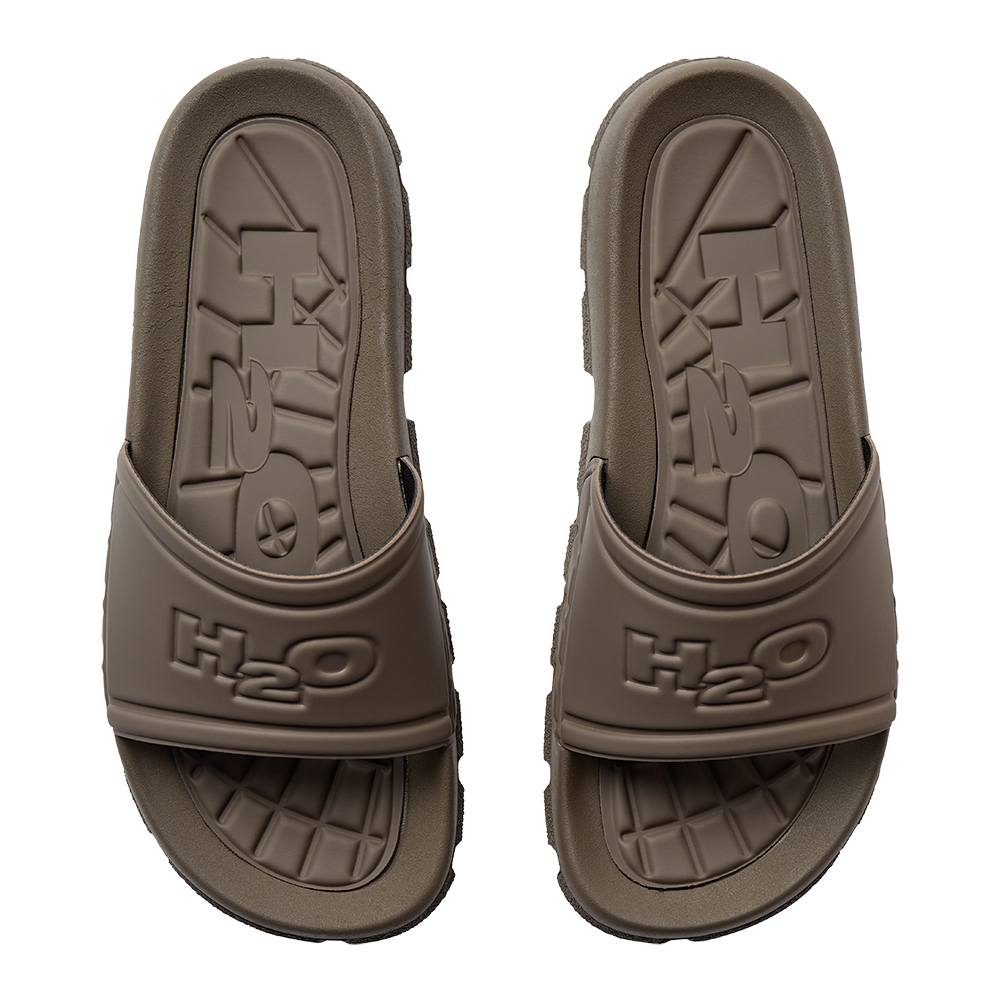 h2o-trek-sandal-7991-3026-dark-olive-badesandaler-37724-olive-a_b549513d-6b30-4e1d-bdea-ba1573f528de.png