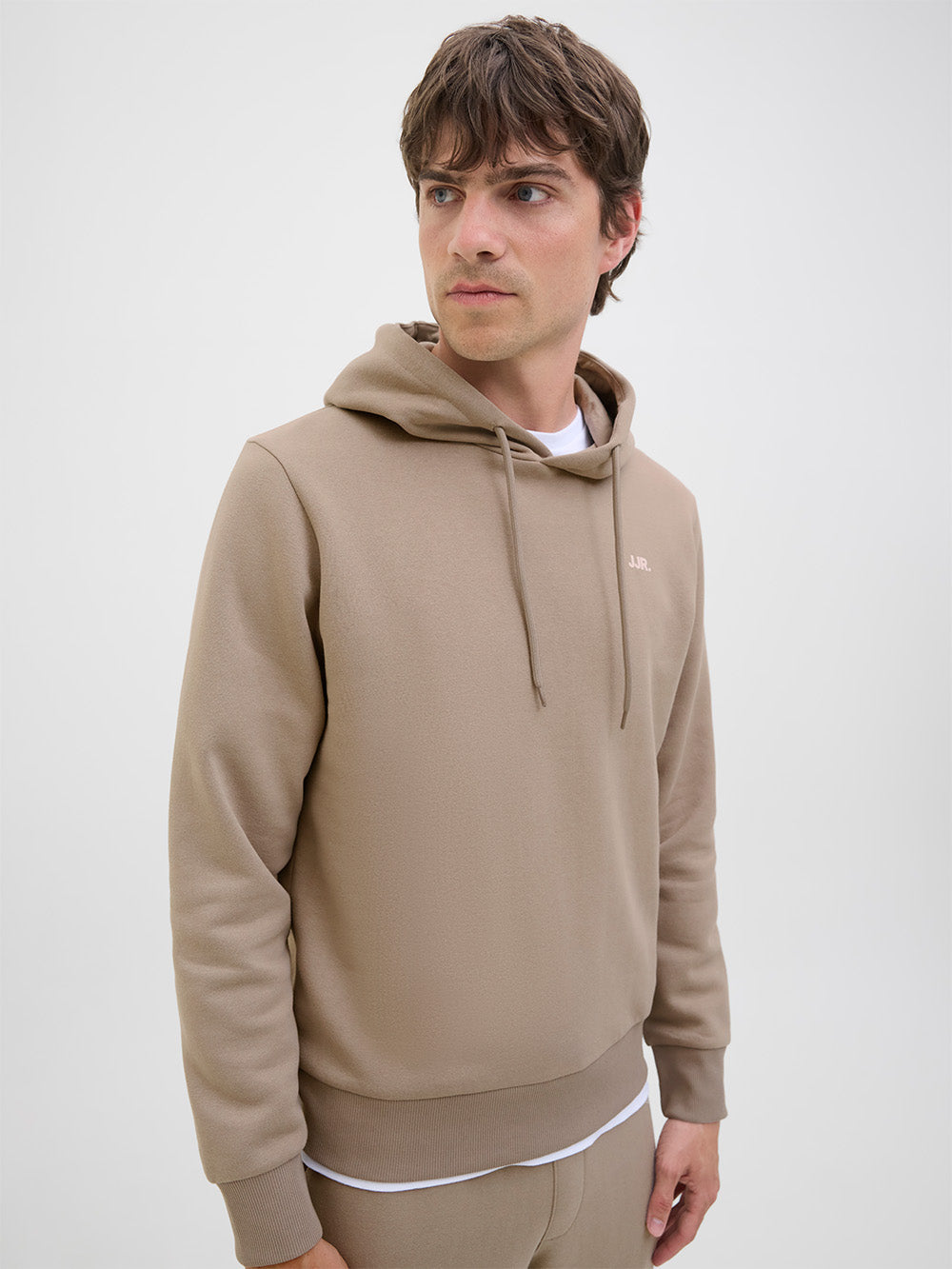 jj-rebel-logo-sweat-hood-12263852-herre-sweatshirt-44052-sand-c-lille.jpg