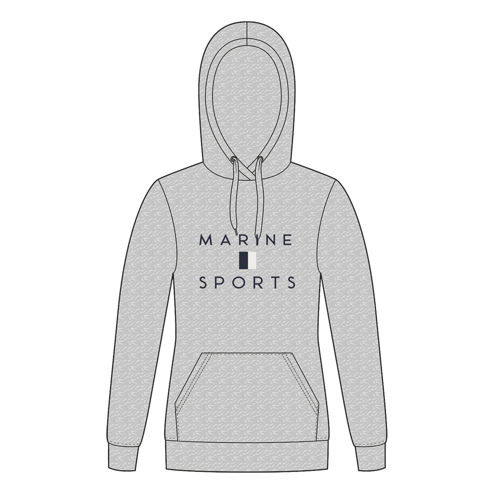 Grå hættetrøje med afslappet snit og minimalistisk logo midt på brystet. Stoffet har et diskret, gentaget mønster af små, lysere streger der giver tekstur. Hætten har justerbar snøre, og forstykket har en klassisk kængurulomme. Nederst og ved ærmerne er ribstrikkede kanter for god pasform. Teksten "MARYNE SPORTS" og et lille mørkt emblem står i kontrast og understreger det sporty, nordiske udtryk.