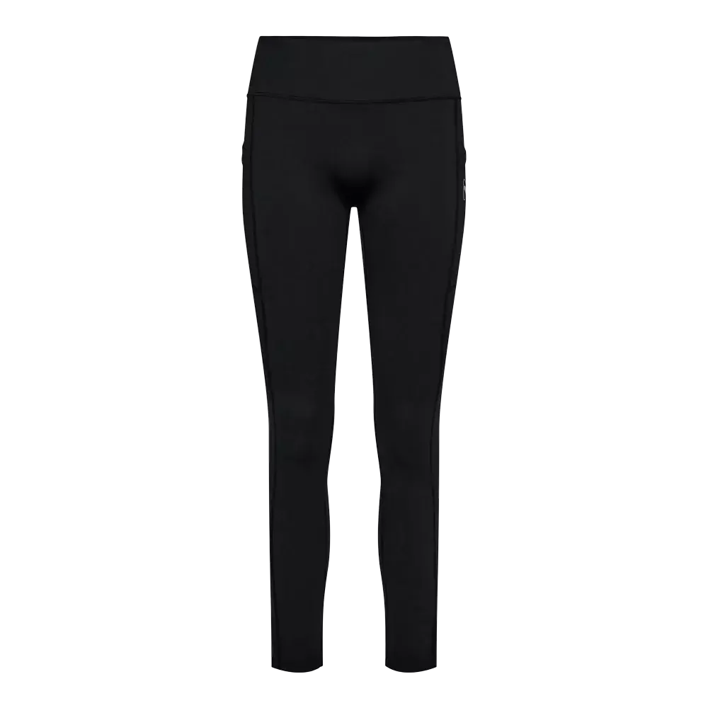 Et par sorte, højttaljede træningsleggings i tætsiddende, elastisk materiale. Leggingsene har en bred, flad linning for komfort og støtte samt lange, slanke ben, der følger kroppens form. Diskrete syninger langs siderne giver en enkel, strømlinet finish. Velegnede til både yoga, løb og hverdagsbrug, hvor en kombination af bevægelsesfrihed og stil er ønsket.
