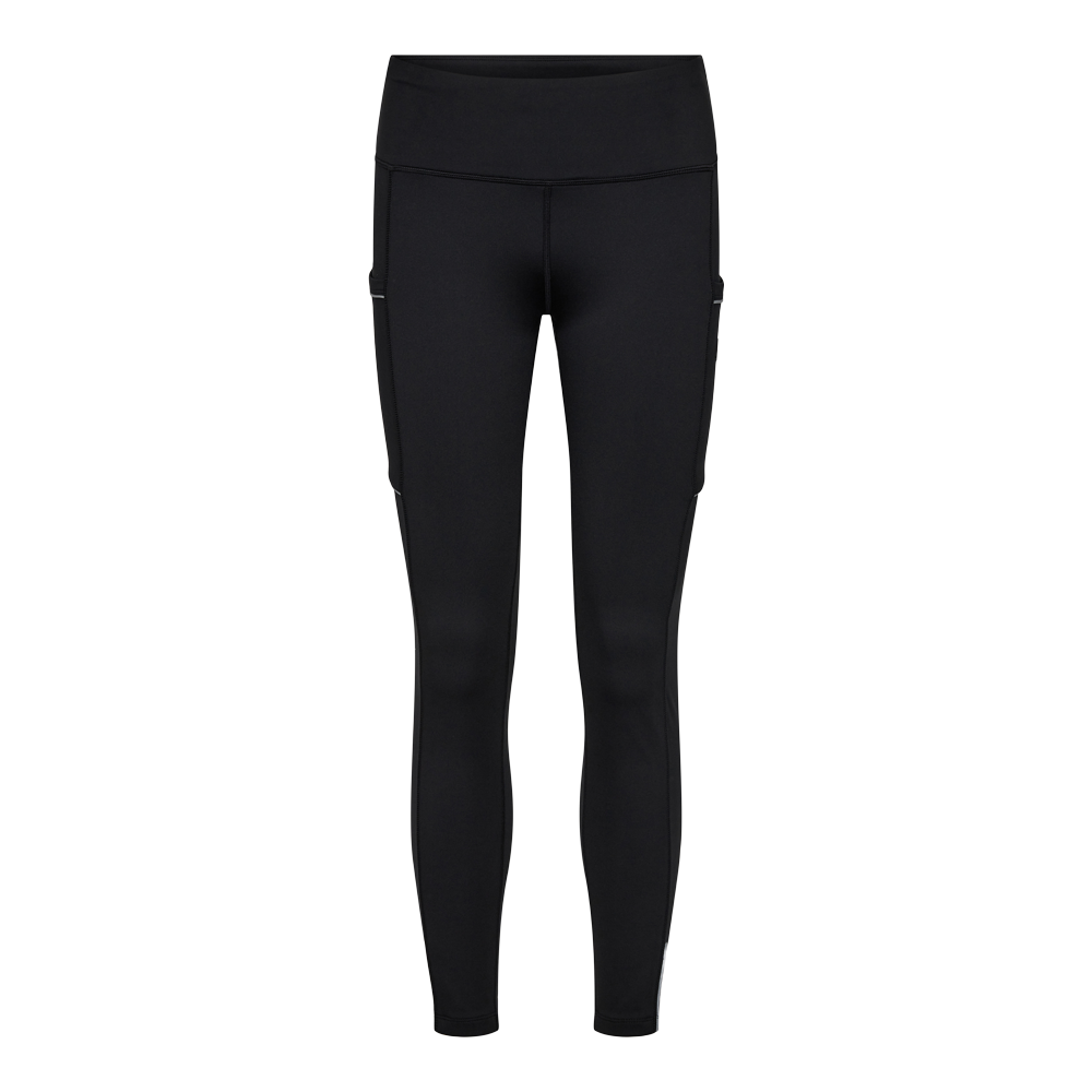 Disse sorte træningsleggings har en tætsiddende, høj talje og et enkelt, minimalistisk design. De ser ud til at være lavet af et elastisk, åndbart materiale med flade syninger for komfort og bevægelsesfrihed. Praktiske sidelommer rummer telefon eller nøgler, mens diskrete refleksdetaljer øger synligheden ved løb i mørke. Velegnede til både træning og hverdag.