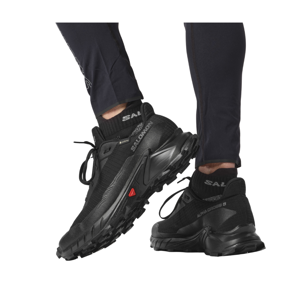 salomon-alphacross-5-goretex-L47307500-herre-outdoor-sko-45260-sort-b.png