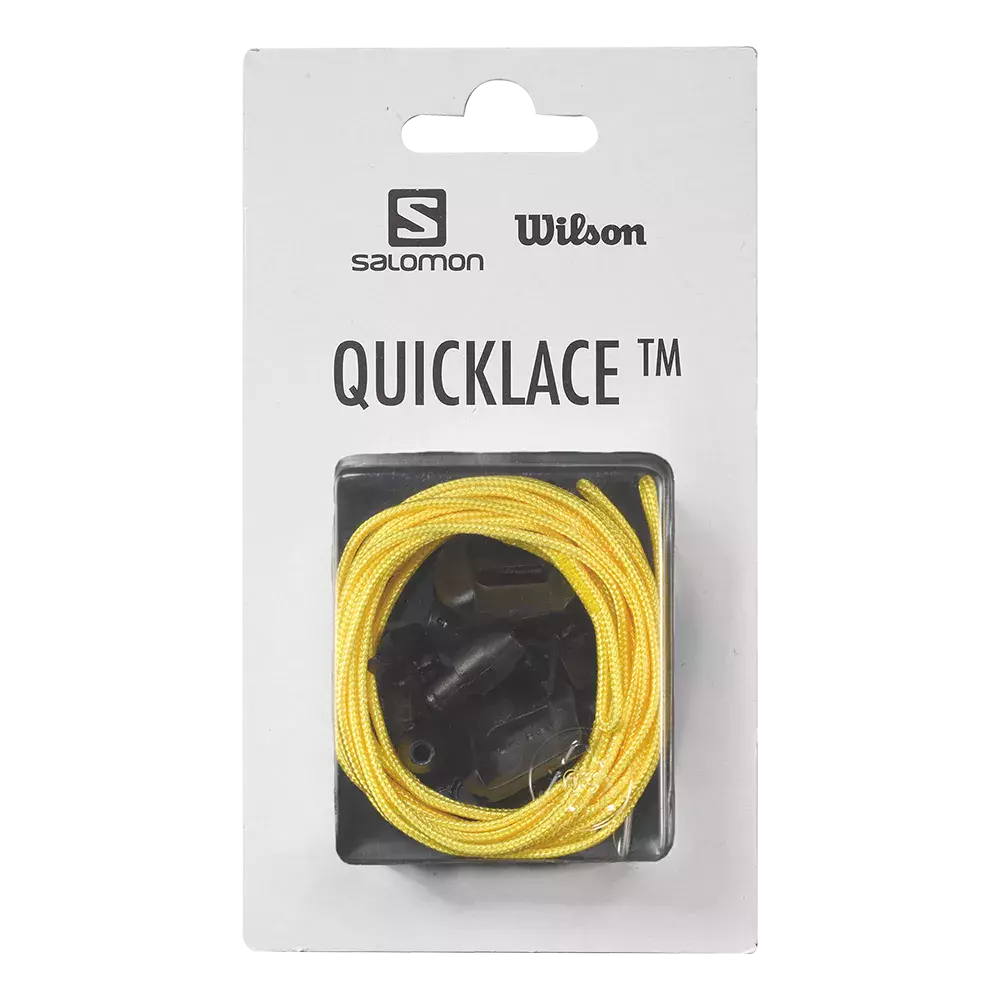 På billedet ses en monteret Quicklace™-erstatningspakke fra Salomon og Wilson. Pakken indeholder en gul, flettet snøre rullet pænt i en gennemsigtig plastskuffe samt sorte låse og fittings til hurtig spænding. Kartonen er enkel og hvid med logoer øverst og produktnavn i store bogstaver. Sættet virker beregnet til sko eller udstyr, hvor man ønsker et hurtigt og sikkert snøresystem.