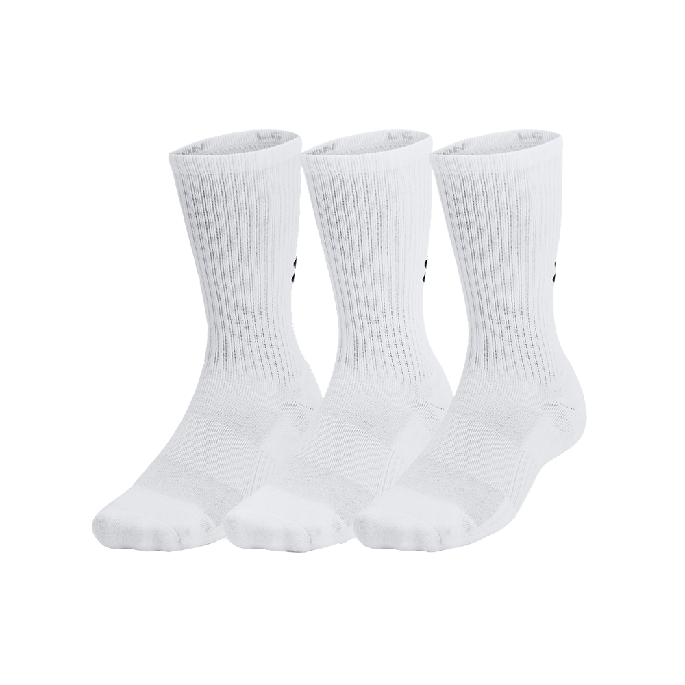 Et sæt på tre hvide, mellemlange sportssokker med klassisk ribstrik og elastisk øvre kant. Sokkerne har polstrede zoner ved fod og ankel, diskrete ventilationsområder og en tæt, komfortabel pasform, der holder formen ved bevægelse. Enkle og funktionelle, velegnede til træning, hverdag og sportsudstyr, hvor neutral stil og holdbar komfort er i fokus.