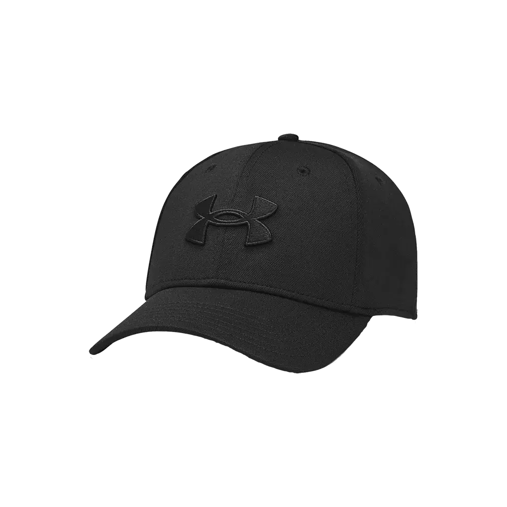 Sort baseball-cap fra Under Armour i enkel og sporty stil. Kasketten har buet skygge, sekspanel-design og synligt broderet logo foran i ton-i-ton. Materialet virker robust og let struktureret med ventilationshuller på toppen. Den klassiske form giver god pasform og solbeskyttelse, velegnet til træning, fritid eller hverdagsbrug, og passer både til mænd og kvinder.