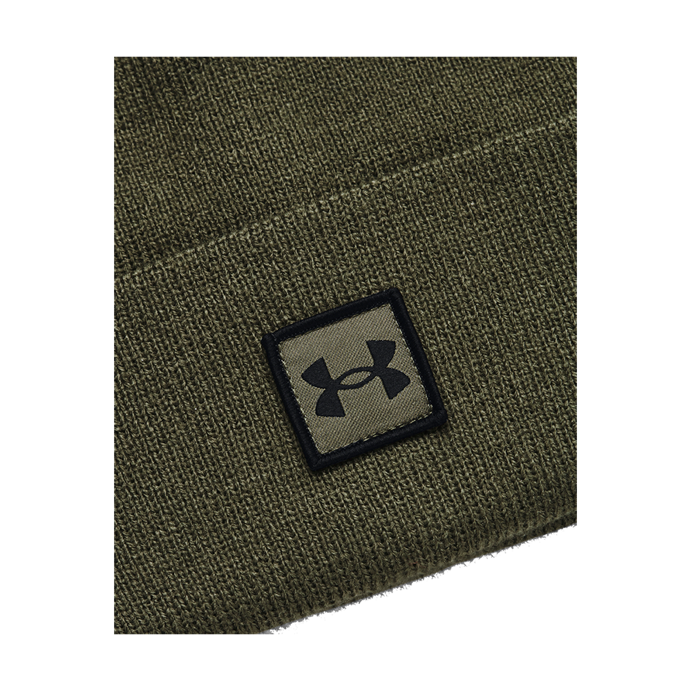 under-armour-halftime-beanie-1373155-390-voksen-hue-43904-moerkegroen-a.png