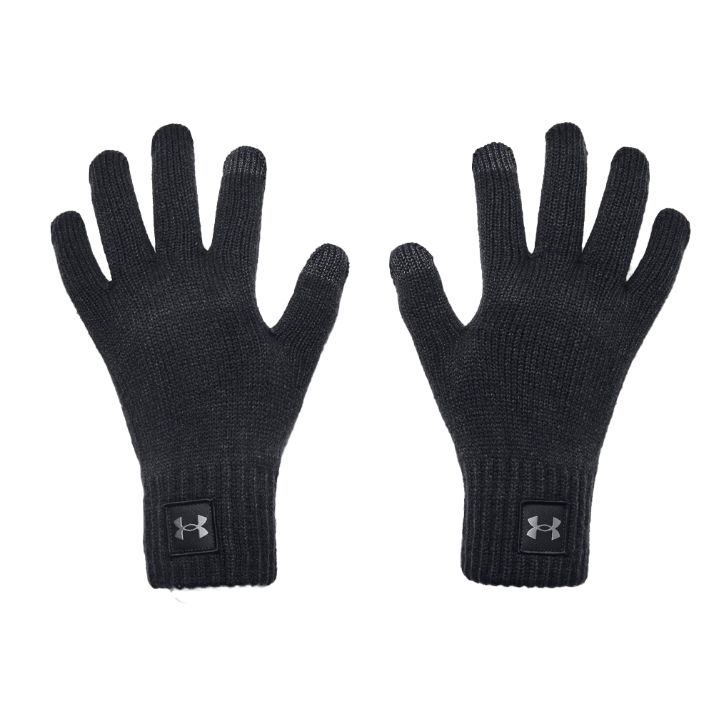 Et par sorte, strikkede handsker lagt fladt på hvid baggrund. Handskerne har fem fingre, ribstrikket manchet og diskrete fingerspidser, som ser ud til at være touchscreen-venlige. Et lille firkantet logo er syet på hver manchet. Materialet virker blødt og varmt, med tæt strikning der giver et klassisk, funktionelt udtryk velegnet til daglig brug i køligt vejr.