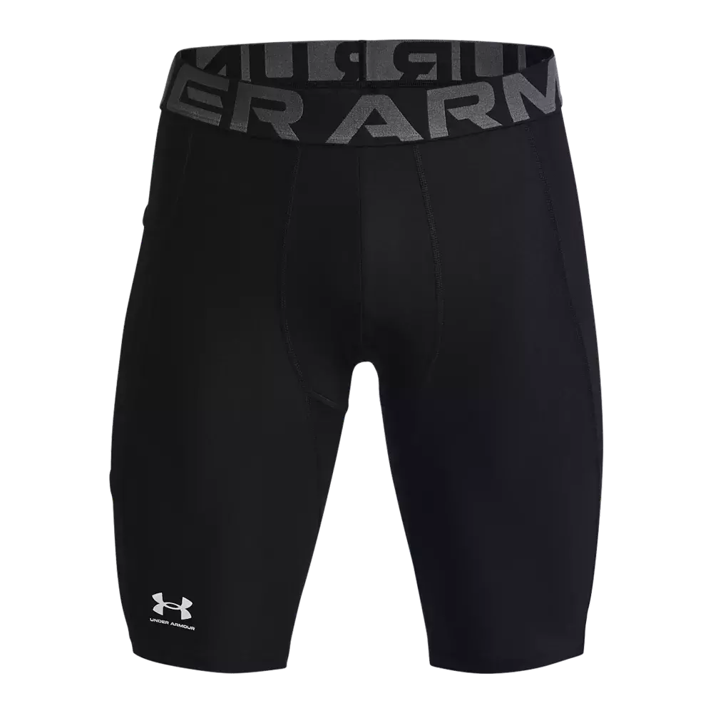 Et par sorte kompressionsshorts fra Under Armour med tætsiddende pasform og knælængde. Elastisk linning med synligt "ARMOUR"-print og flade sømme giver komfort og støtte under træning. Materialet er strækbart og svedtransporterende, ideelt til højintensiv motion, løb eller styrketræning. Diskret logo ved låret og enkel, funktionel æstetik gør dem velegnede til både sport og hverdagsbrug.