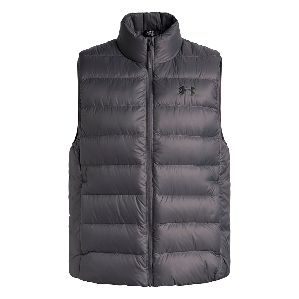 En mørkegrå, polstret vest med vandrette quiltede sømme og høj krave. Den har en central lynlås og et diskret logo på venstre bryst. Materialet virker let og vindtæt, designet giver god varme uden at begrænse armene. Vestens minimalistiske udtryk og neutrale farve gør den velegnet til både træning, outdoor-aktiviteter og hverdagsbrug som et praktisk lag-på-lag-stykke.