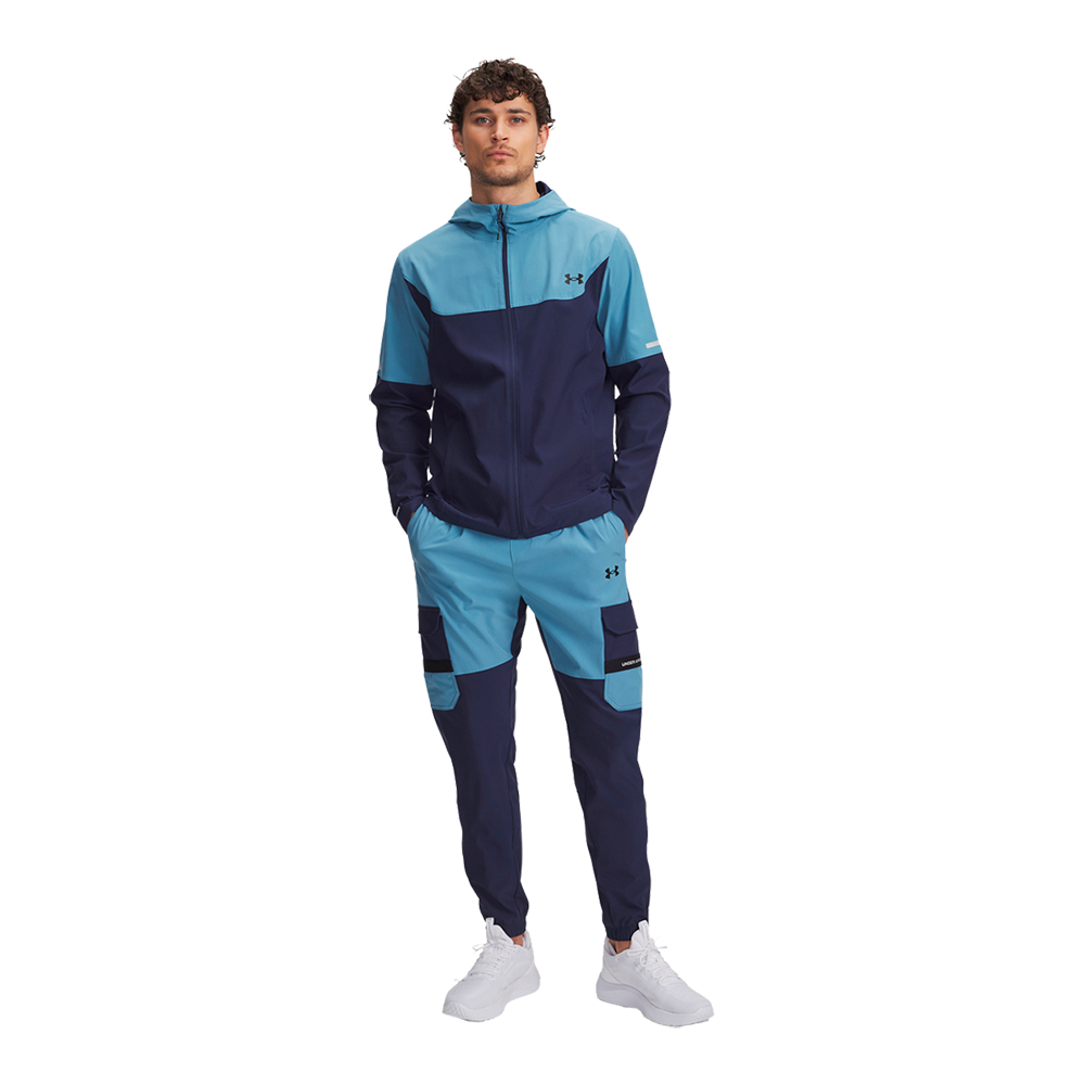 under-armour-tech-run-pant-6004966-403-herre-loebe-bukser-45117-blaa-c.png