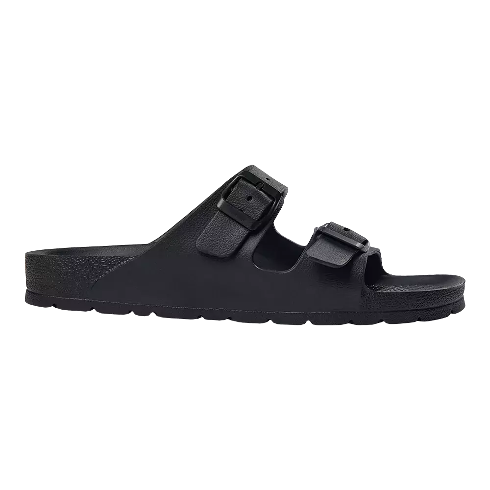 Sort slip-on sandal i minimalistisk design med to brede, justerbare remme og matte spænder. Overfladen virker let struktureret, og sålen har lav profil med indpræget fodform for komfort og støtte. Sandalen er lavet af ét stykke syntetisk materiale, hvilket gør den vandafvisende og nem at rengøre. Et praktisk valg til både hverdag og ferie på varme dage.