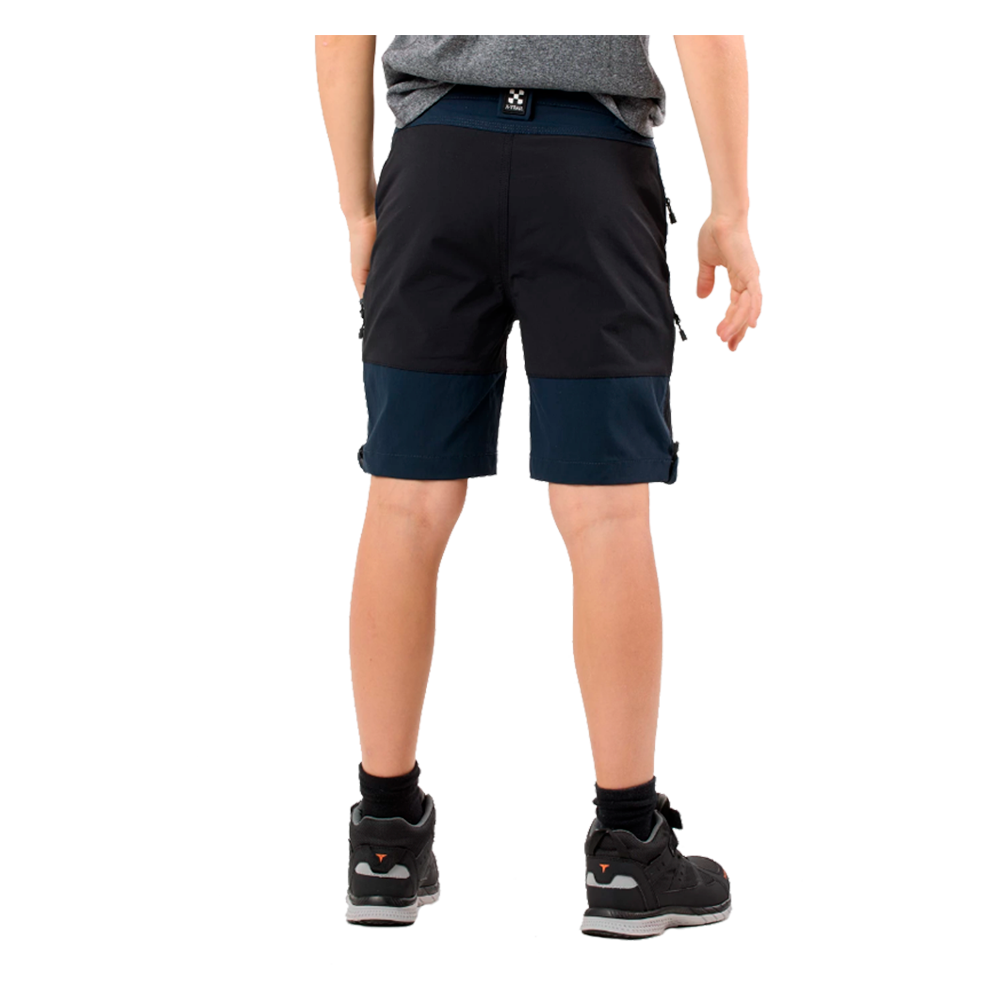 x-trail-colorado-stretch-shorts-jr-42142-black-navy-boerne-outdoor-shorts-moerkeblaa-c.png