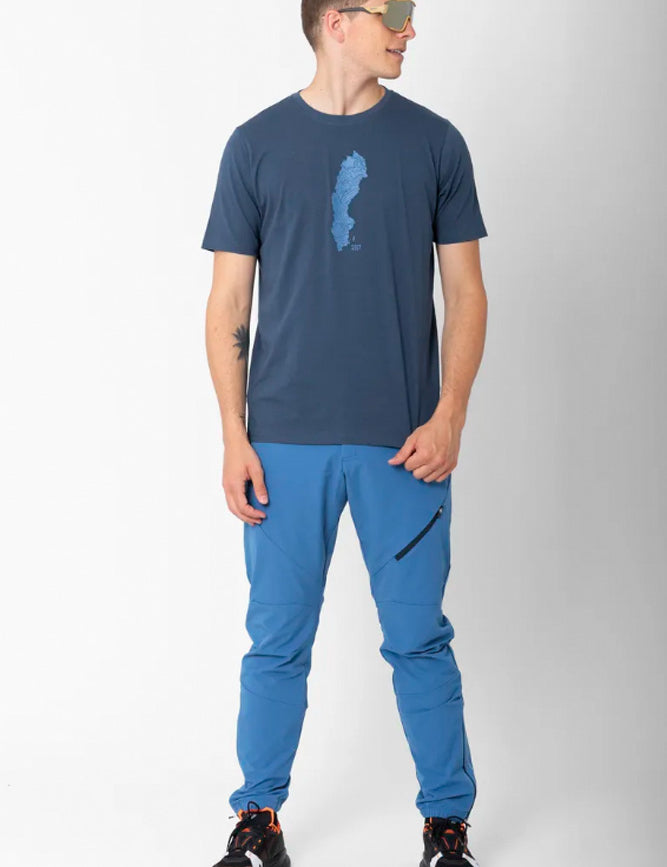 2117-of-sweden-apelviken-tee-7855908_040-herre-t-shirt-44312-moerkeblaa-b.jpg