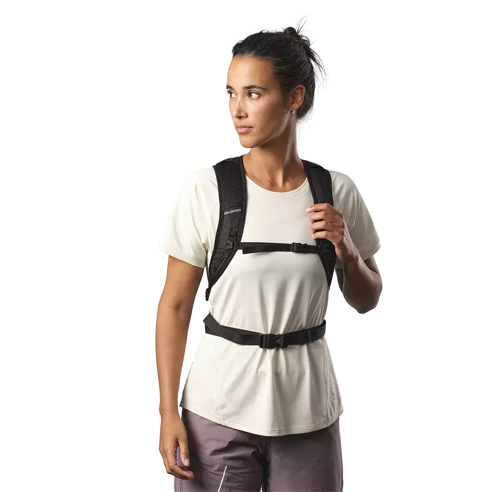 Salomon-trailblazer-10l-LC2182900-rygsaek-43067-sort-d.webp
