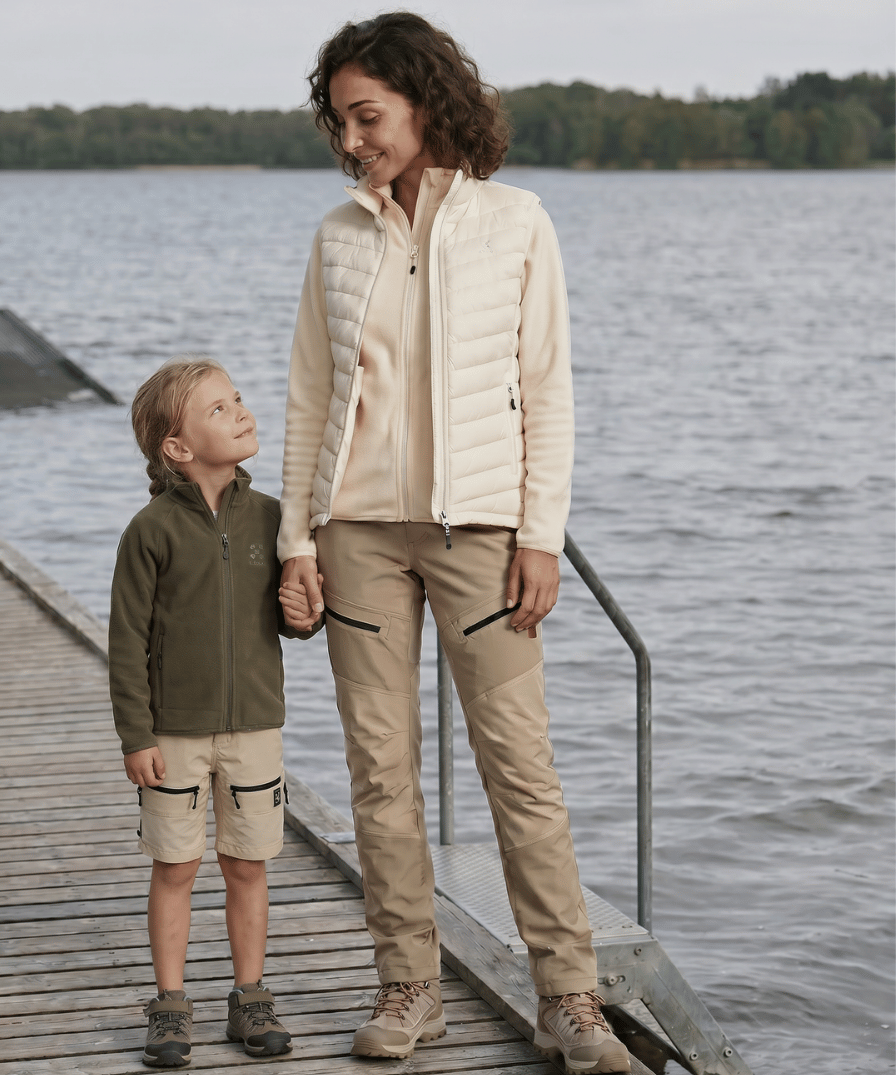 X-Trailfleece_vestogoutdoorpantsW_shortsogfleecejr.-AI_2.png