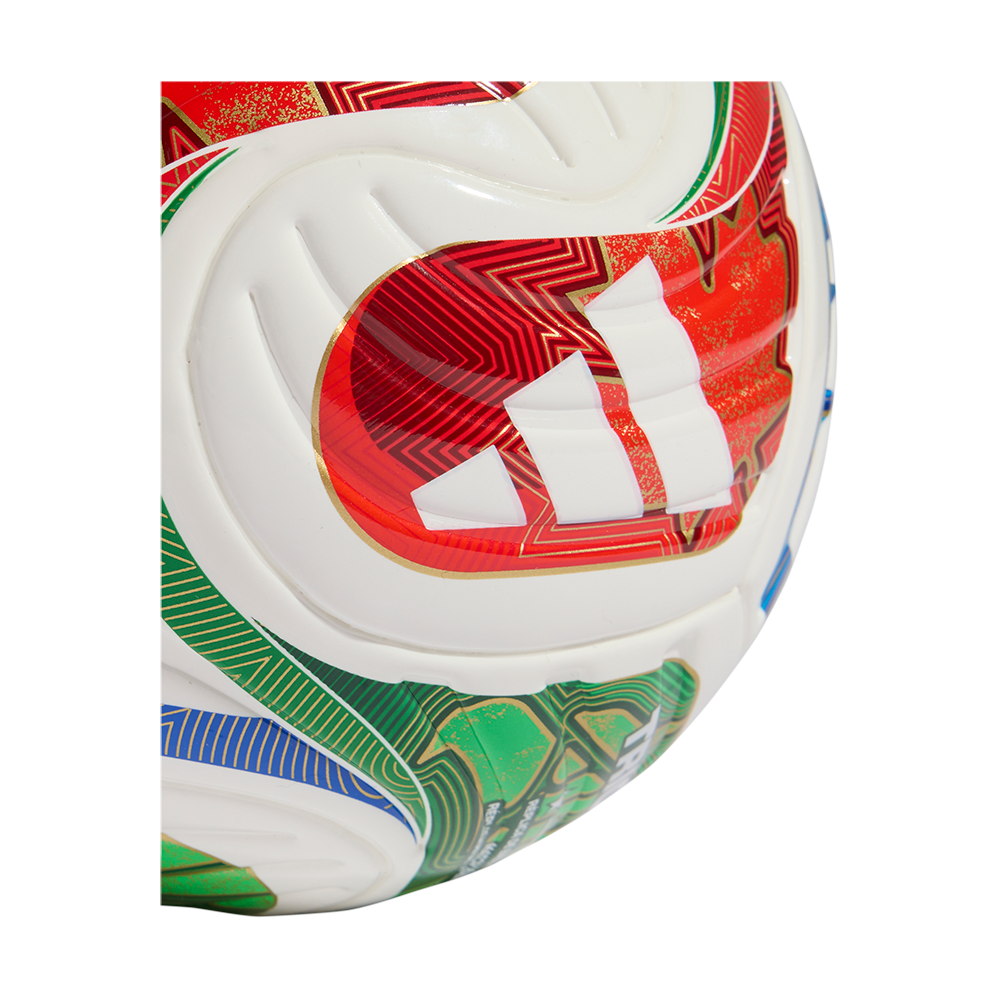 adidas-world-cup-mini-ball-JD8034-mini-foldbold-46277-hvid-c.png