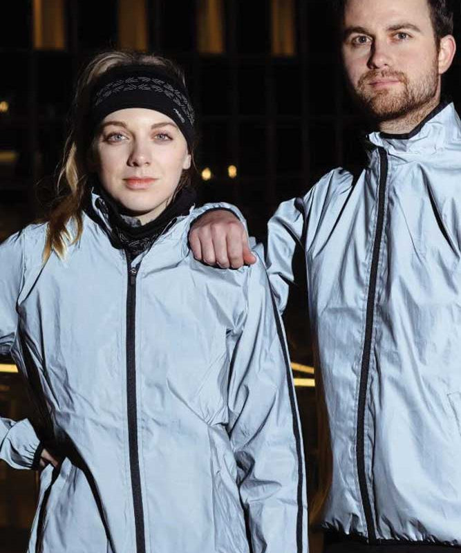 avento-w-running-jacket-reflective-39172-graa-livsstil-1.jpg