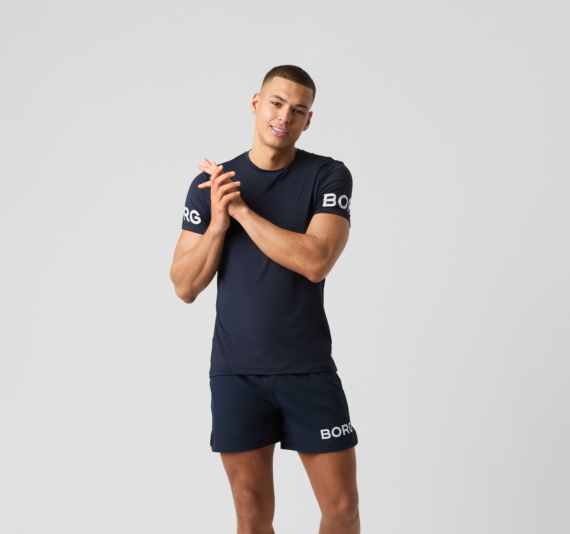 bjoern-borg-borg-t-shirt-10003946_NA002-herre-t-shirt-44451-moerkeblaa-c.jpg