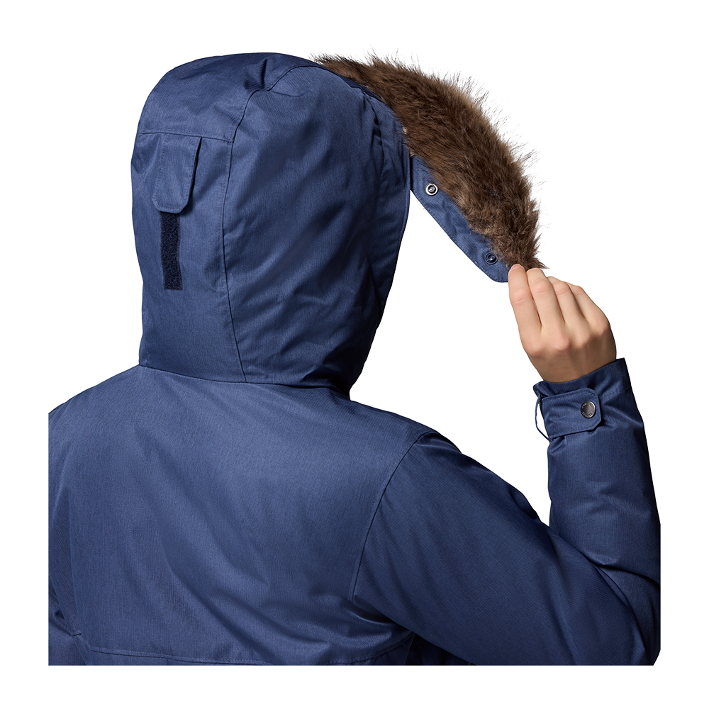Mørkeblå vinterjakke med hætte og aftagelig pelskant, person set bagfra på hvid baggrund.