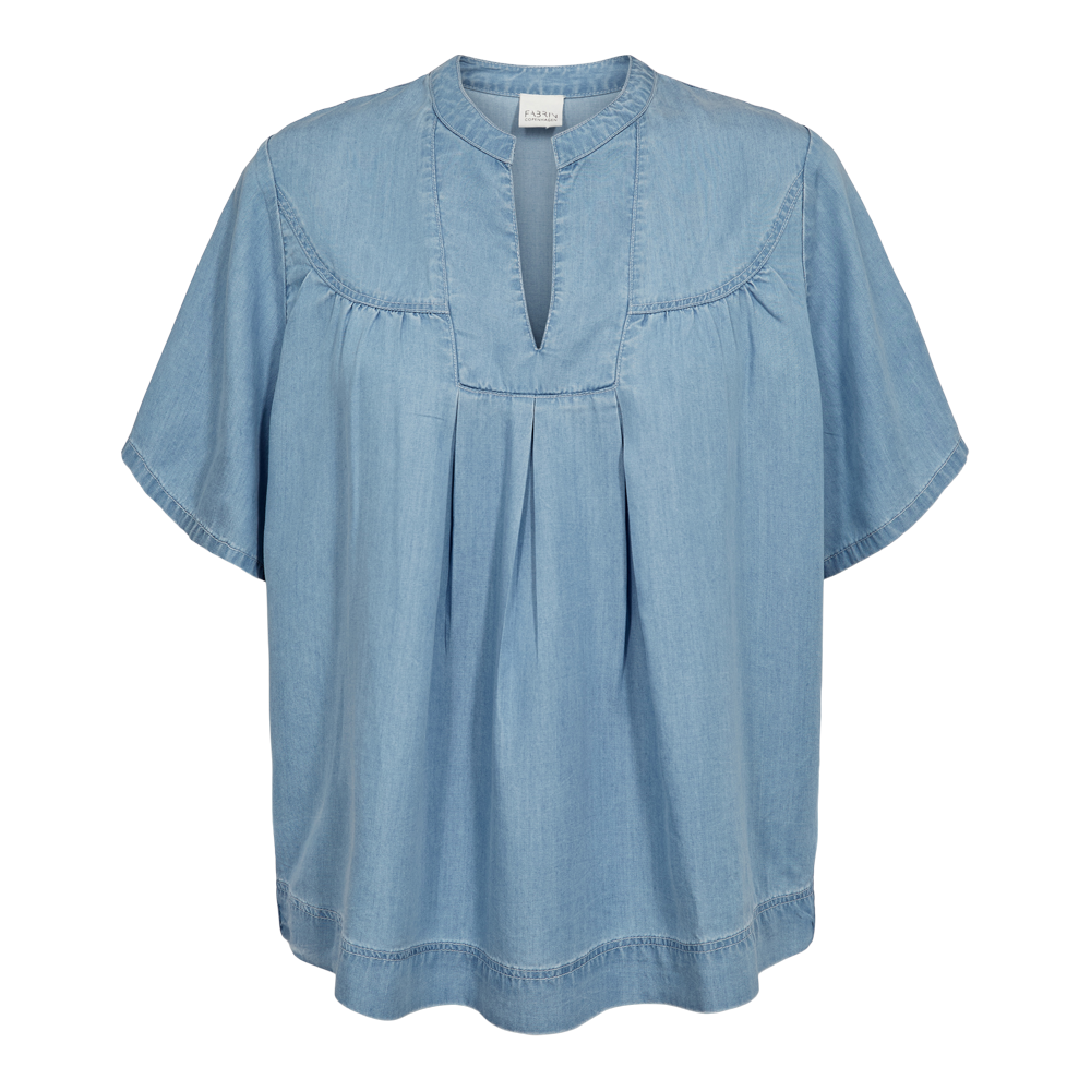 fabrin-copenhagen-lyocell-blouse-26-w-45471-dame-skjorte-lyseblaa-a.png