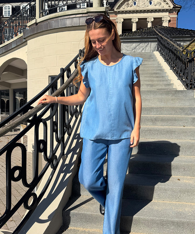 fabrin-copenhagen-lyocell-pants-and-top-livsstil_cec659be-86d4-42a1-840f-dce70d32a7cb.jpg