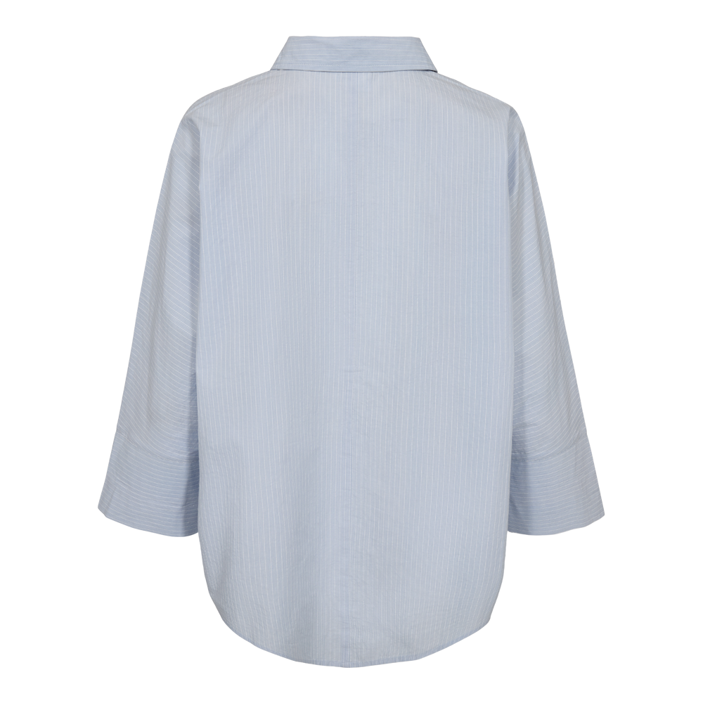 fabrin-copenhagen-stripe-shirt-26-w-45399-dame-skjorte-lyseblaa-b.png