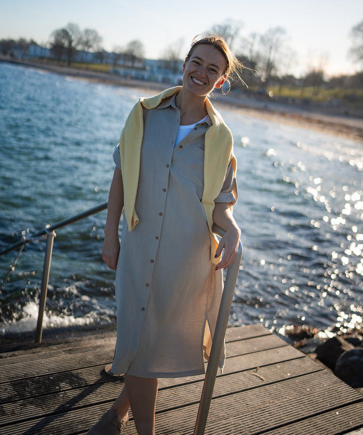 fabrin-linen-dress-livsstil-2.jpg