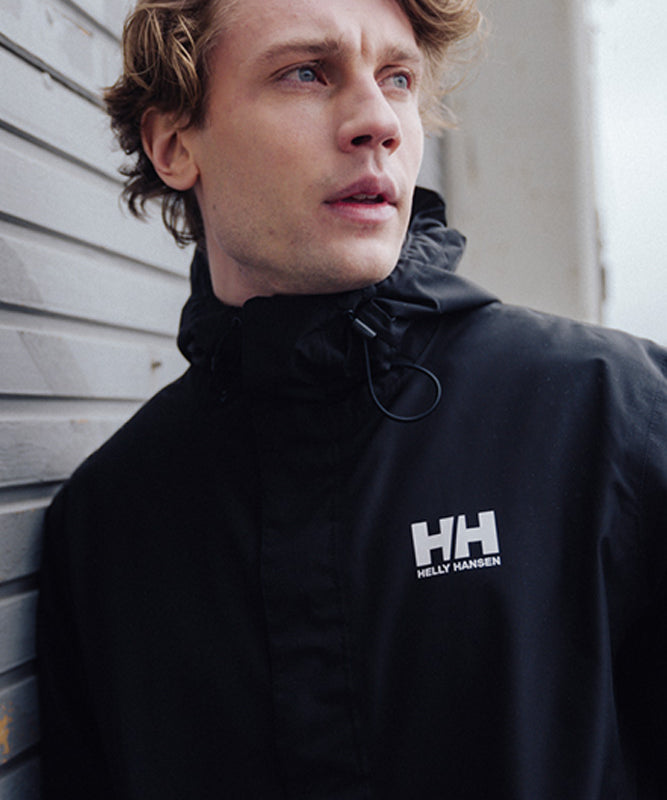 helly-hansen-sevenjjacket-14835-sort-livsstil.jpg