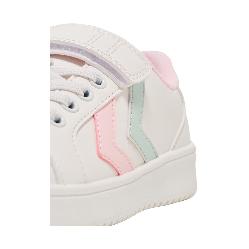 hummel-jr-derby-court-226694-9144-pige-fritidssko-44460-hvid-c.png