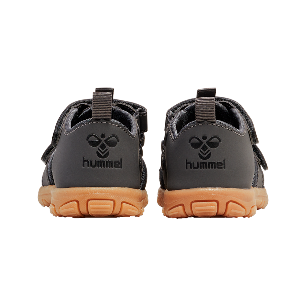 hummel-jr-sandal-inf-217944-1338-boerne-sandaler-med-taa-41981-graa-c.png