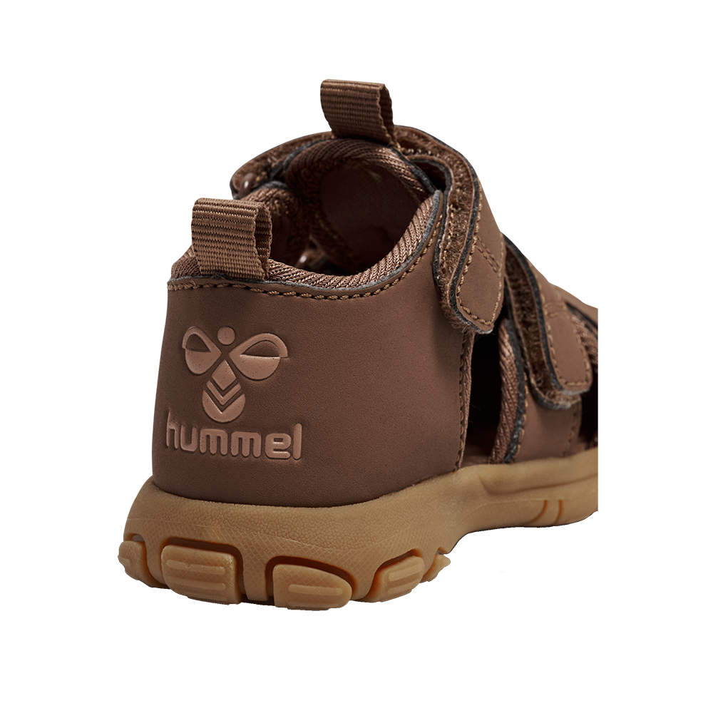 hummel-jr-sandal-inf-217944-8410-boerne-sandaler-41981-brun-d.png
