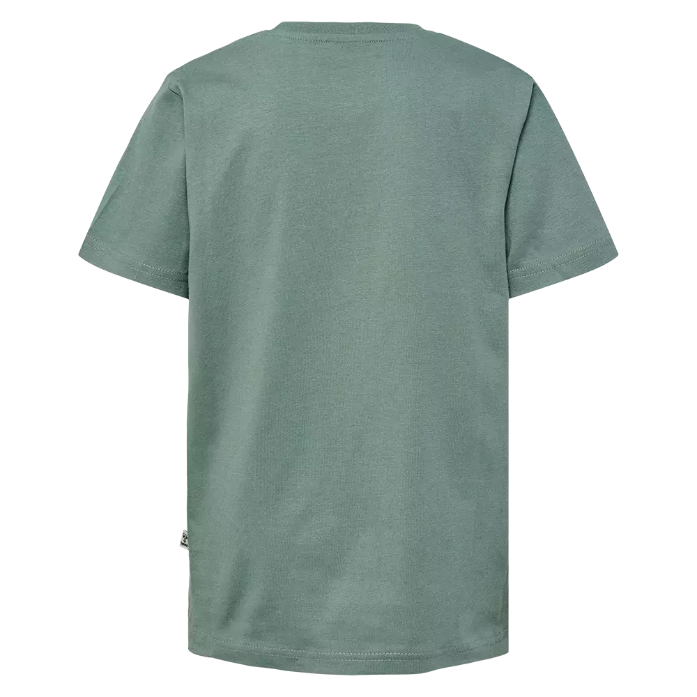 hummel-jr-tres-t-shirt-213851-6575-boerne-t-shirt-40155-groen-b.webp