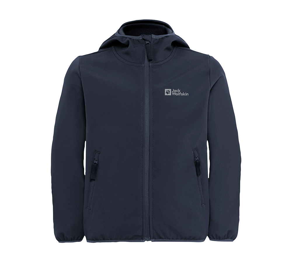En mørkeblå Jack Wolfskin‑jakke med hætte og central lynlås, designet i et blødt, softshell‑lignende materiale. Jakken har to lynlåslommer i siderne, elastiske ærmekanter og et diskret logo på brystet. Det enkle, funktionelle snit gør den velegnet til hverdag og lettere friluftsaktiviteter, hvor vindbeskyttelse og bevægelsesfrihed er i fokus. Den er nem at kombinere med både jeans og vandreudstyr.