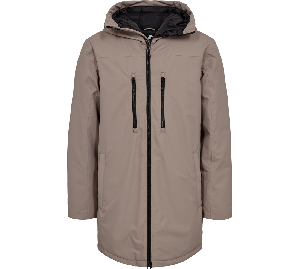 Nanok Oslo Parka 25, Sr er en stilfuld herre vinterjakke, der kombinerer funktionalitet med et moderne design. Jakken er fremstillet i en neutral gråbrun nuance ogudstyret med en praktisk hætte, to lynlås sidelommer og en stærk central lynlås, der sikrer god beskyttelse mod kulden. OBS! Jakken er stor i størrelsen, så det anbefales at vælge en størrelse mindre end normalt. Den ideelle vinterbeklædning til den modebevidste mand.