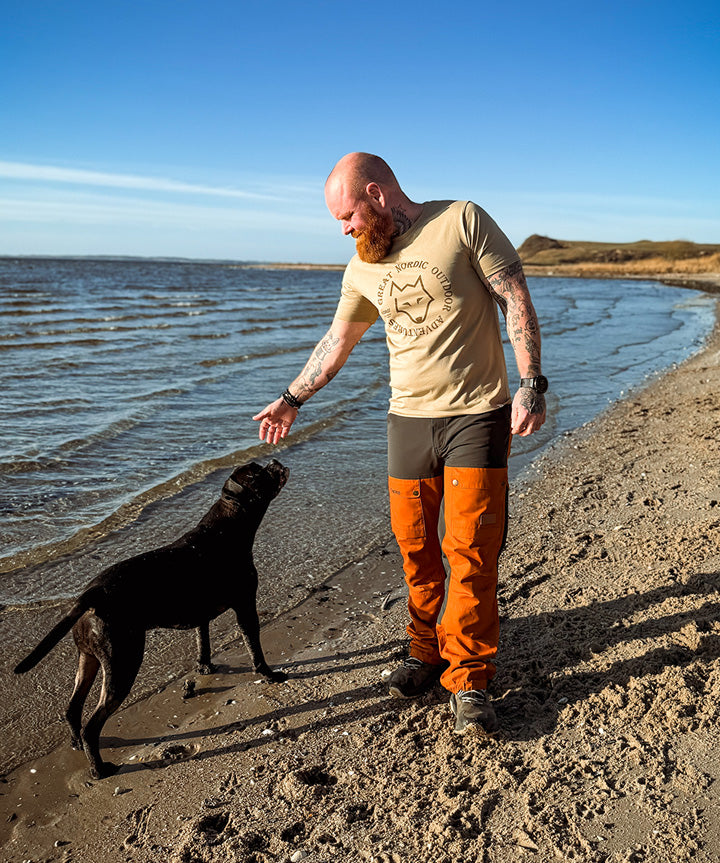 nord-dawson-orange_miley-sand-livsstil-1.jpg
