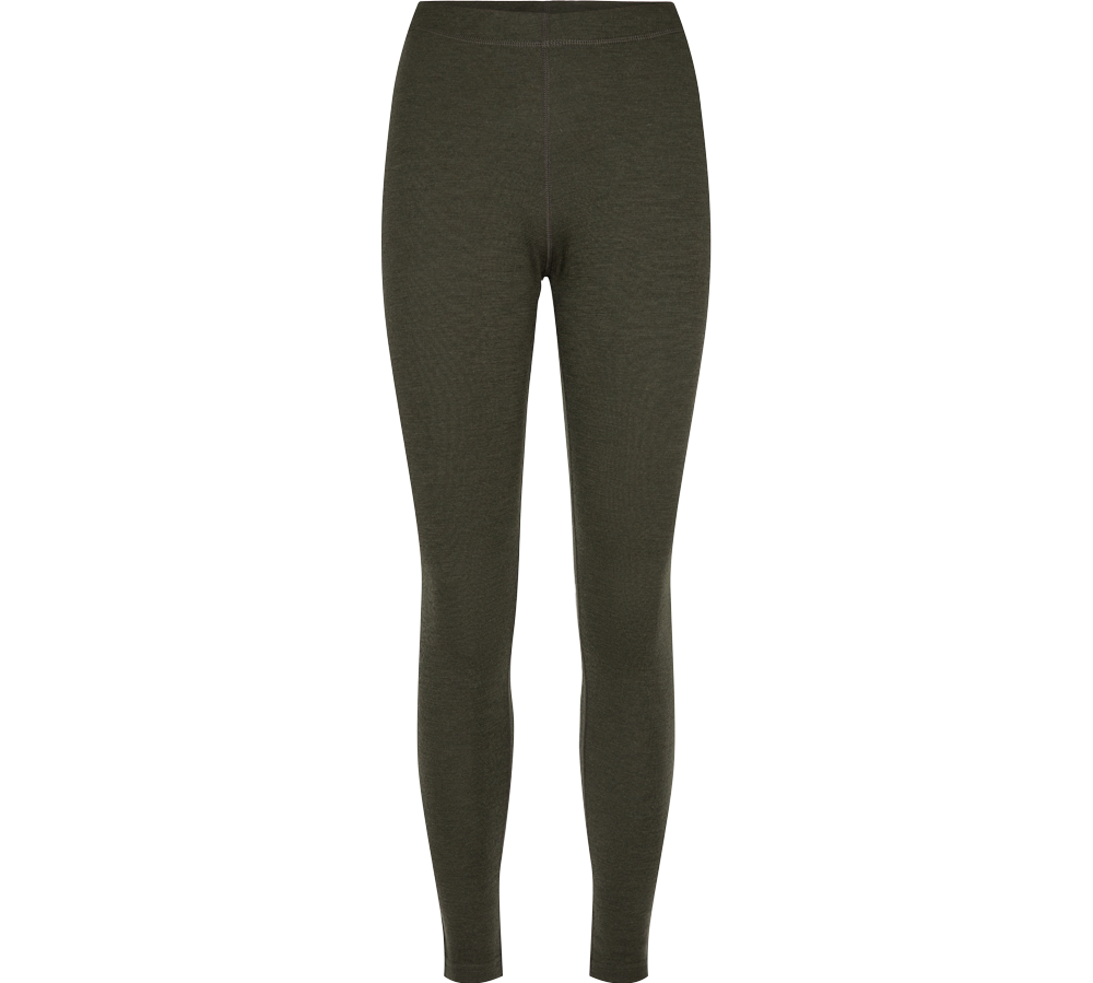 Et par tætsiddende leggings i olivengrøn med høj talje og enkelt, minimalistisk snit. Materialet ser blødt og let ribbet ud, med fladt elastikkant ved taljen og en synlig center-søm foran. Buksebenene er lange og slanke, tætsiddende til anklerne, hvilket giver et strømlinet udtryk. Den neutrale farve og den behagelige pasform gør dem perfekte til lag-på-lag, træning eller hverdagsbrug.