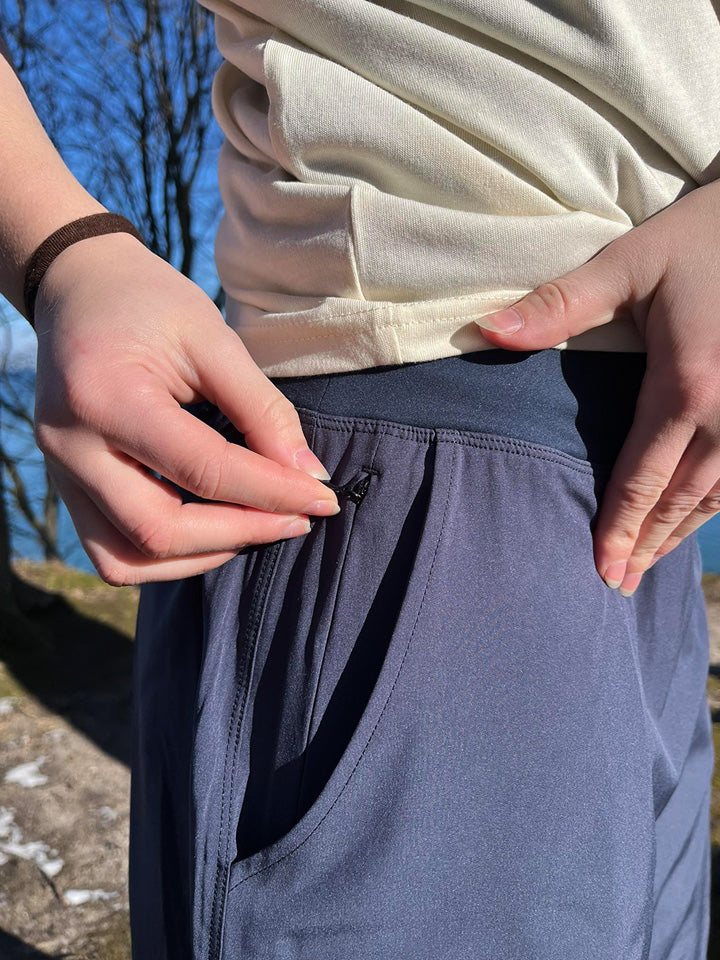 NOmalene, W. - Dame nederdel med shorts