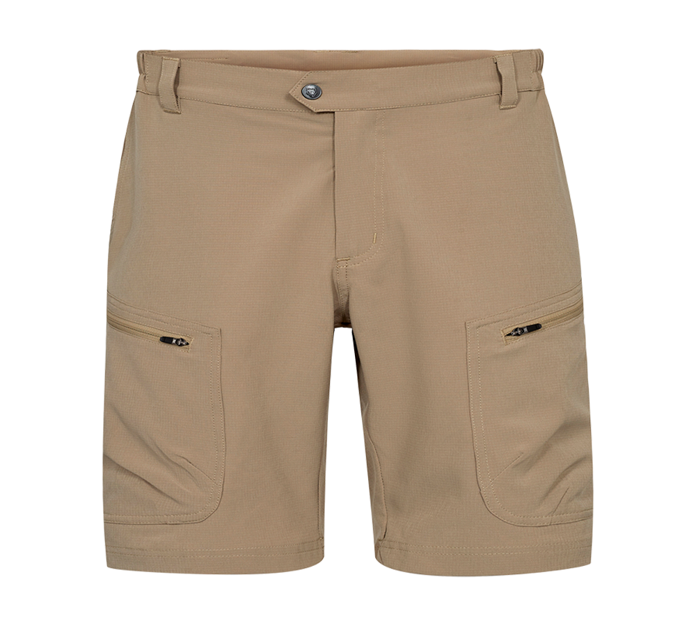 Disse khakifarvede shorts har et enkelt og funktionelt design med bæltestropper, knaplukning og to store sidelommer med lynlås. Stoffet virker let og slidstærkt med synlige stikninger, der understreger et praktisk udtryk. Den neutrale farve og rette pasform gør dem velegnede til udendørs aktiviteter, arbejde eller hverdagsbrug, hvor komfort og opbevaringsmuligheder prioriteres.