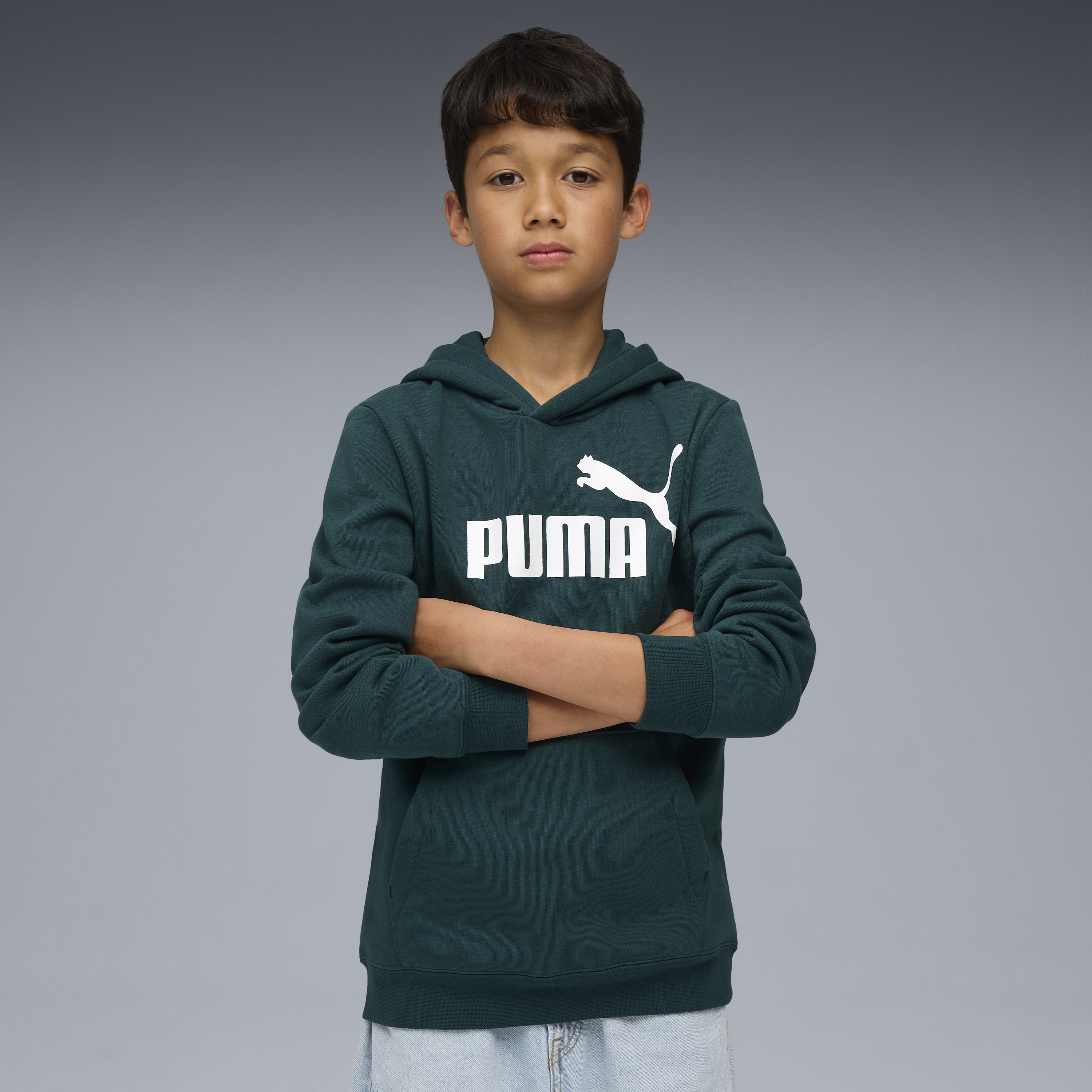 puma-jr-no1-logo-hoodie-684908_75-boerne-sweatshirt-45318-groen-c.png