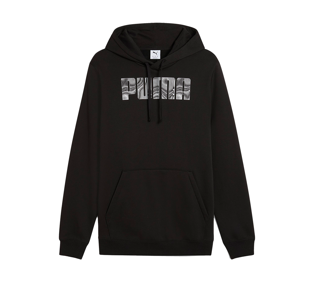 Sort hættetrøje fra Puma med et grafisk, stribet logotryk i hvide bogstaver på brystet. Trøjen har en rummelig hætte med snøre, en klassisk kangurulomme og ribkanter ved ærmer og talje. Stilren og afslappet pasform gør den velegnet til både hverdag og træning. Materialet virker blødt og komfortabelt, hvilket giver et enkelt, sporty udtryk.