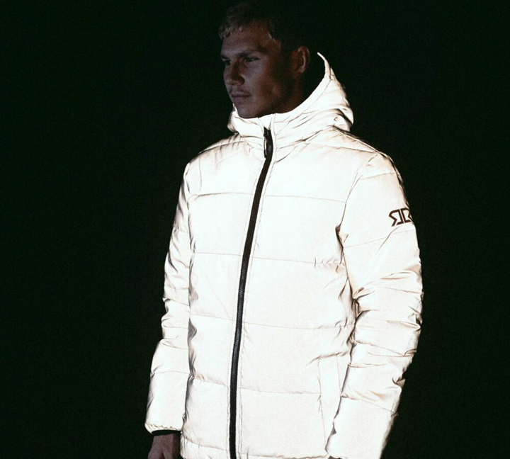 reflective-revolution-mens-puffer-45544-vendbar-refleks-vinterjakke-herre-livsstil.png