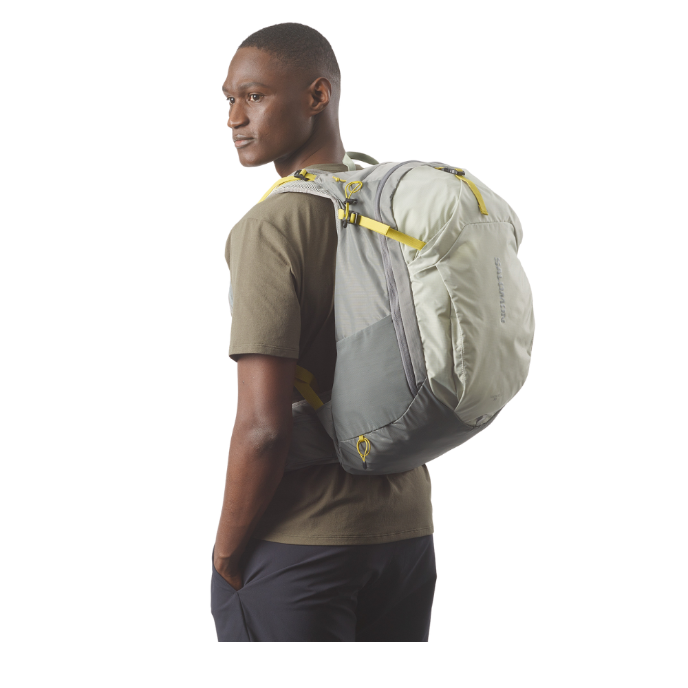 salomon-trailblazer-30l-LC2463000-rygsaek-45273-mint-d.png
