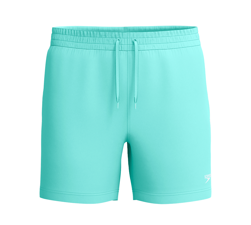 Lyse turkise bade- eller træningsshorts i enkelt, moderne design. Kort model med elastisk talje og justerbar snor foran, glat, hurtigtørrende materiale og rene syninger. Tætsiddende men komfortabel pasform til svømning eller aktiv fritid. Et diskret hvidt logo nederst på højre ben giver et sporty præg. Perfekt til strand, pool eller træningsbrug, når du ønsker et minimalistisk og funktionelt look.