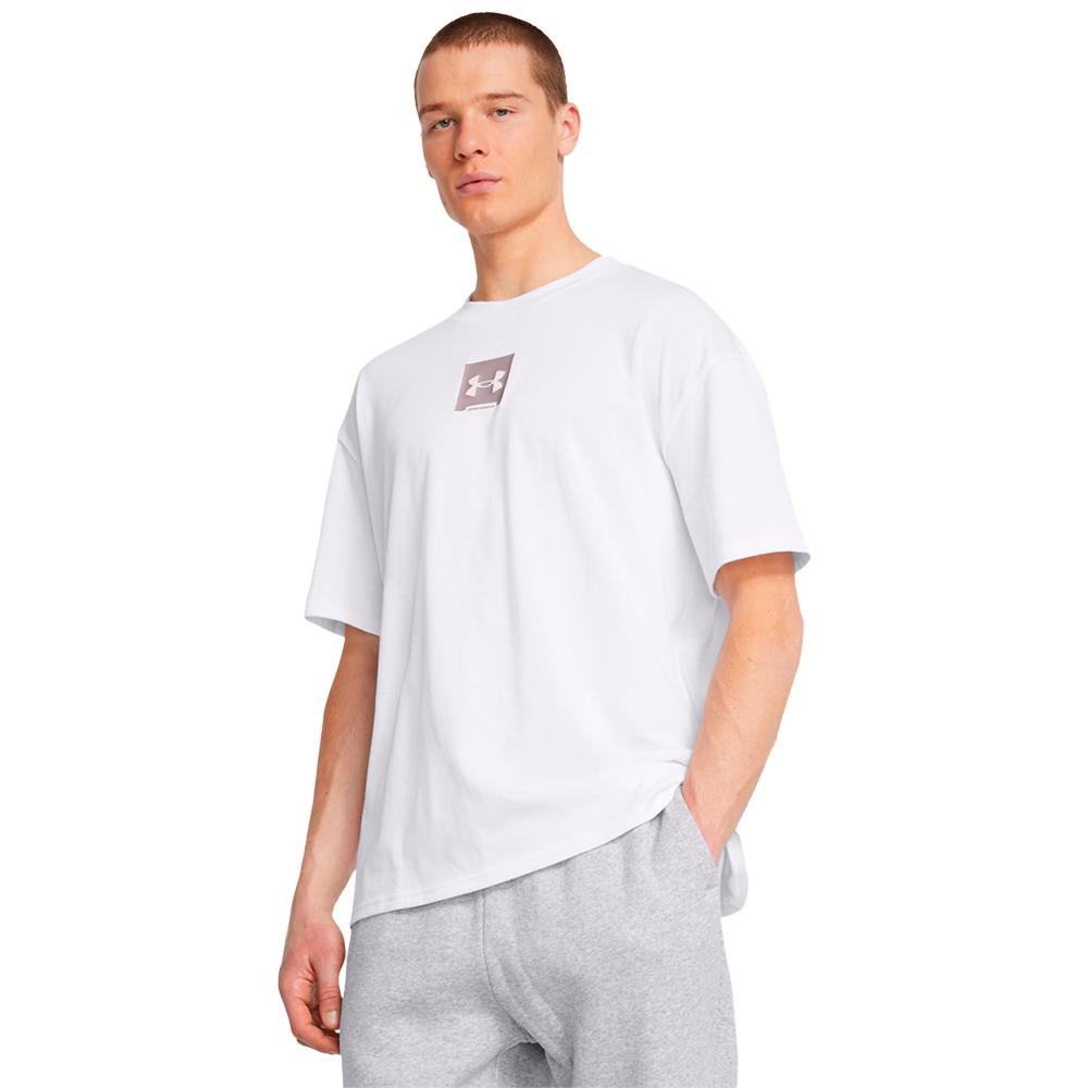 under-armour-hw-os-sm-box-1386803-100-herre-tshirt-43905-hvid-c.png